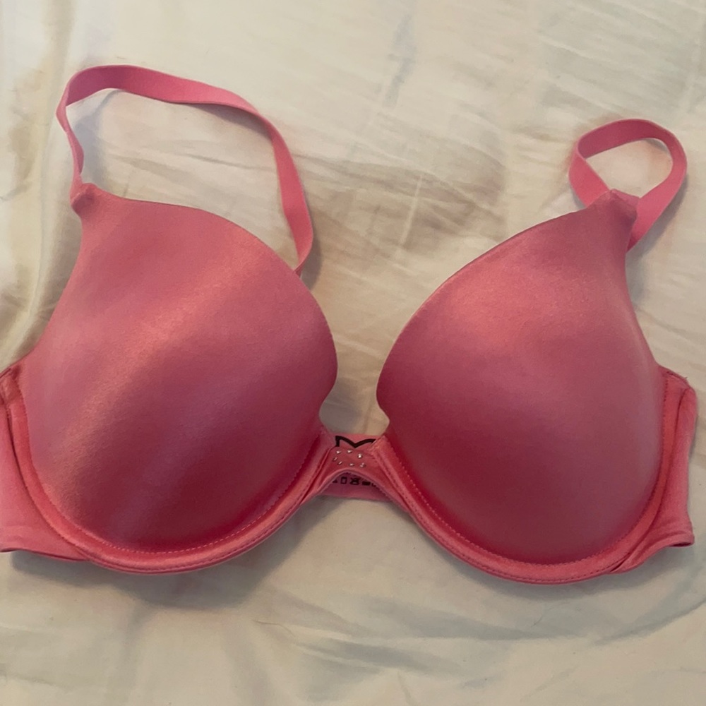 Light pink bra